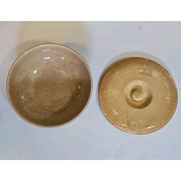 Vintage Universal Cambridge oven proof covered bowl 9" with lid - Picture 4 of 6